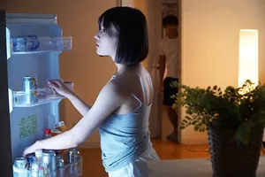Chị vợ cãi nhau với người chồng đến nhà con ghệ ở rồi xoạc luôn ông chồng em gái